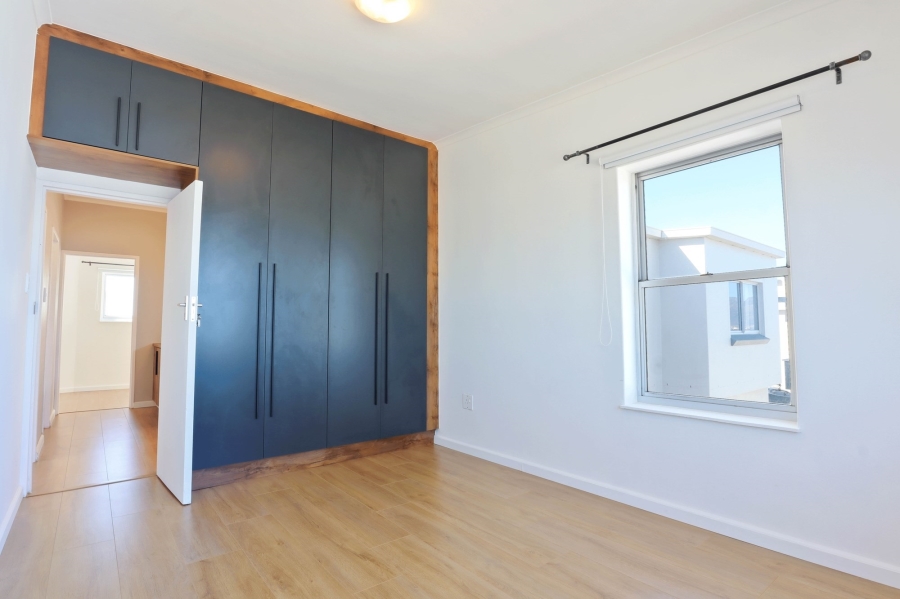 4 Bedroom Property for Sale in Beachfront Western Cape
